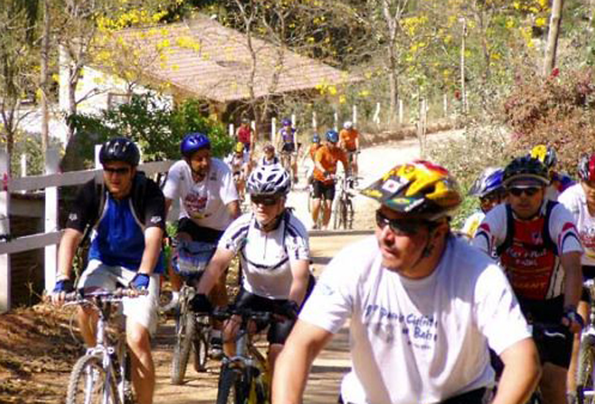Trilha de ciclista<a style='float:right;color:#ccc' href='https://www3.al.sp.gov.br/repositorio/noticia/08-2008/vMTE ALEGRE BIKE.jpg' target=_blank><i class='bi bi-zoom-in'></i> Clique para ver a imagem </a>